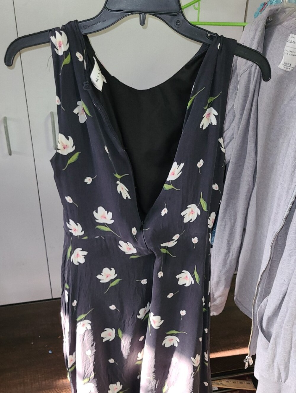 Milly Anna Black Floral Scoop-Neck Shift Dress Silk Sz 2 - Picture 5 of 6